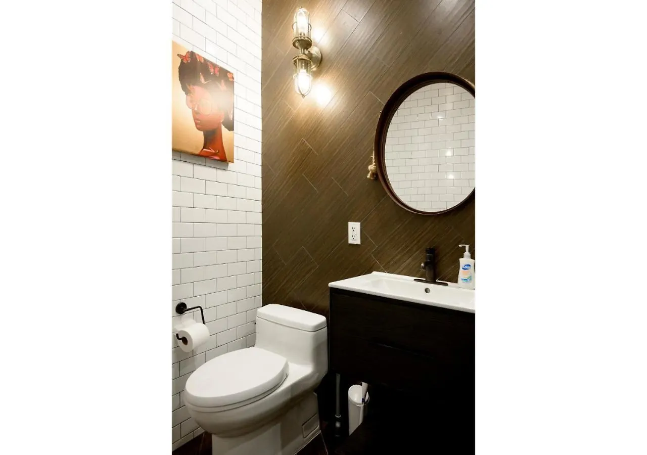 Brooklyn Retreat-Ideal Getaway/Movie Or Game Night New York 0*,  United States